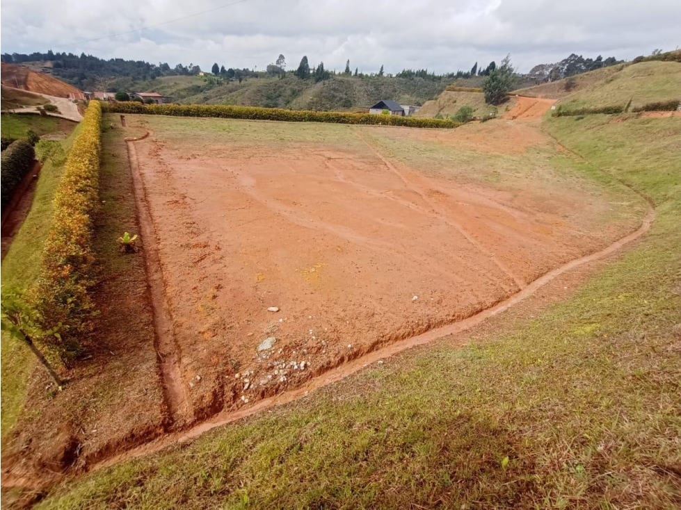 LOTE EN UNIDAD CERRADA SECTOR AEROPUERTO — foto 5