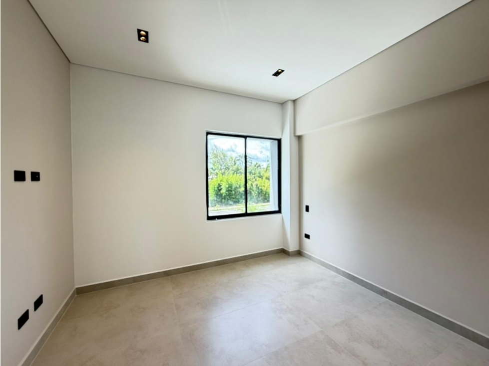 CASA EN UNIDAD CERRADA SECTOR BARRO BLANCO-LLANOGRANDE — foto 5
