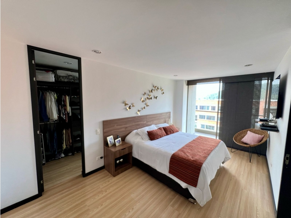 Apartamento Dúplex en Altos del Poblado — foto 5