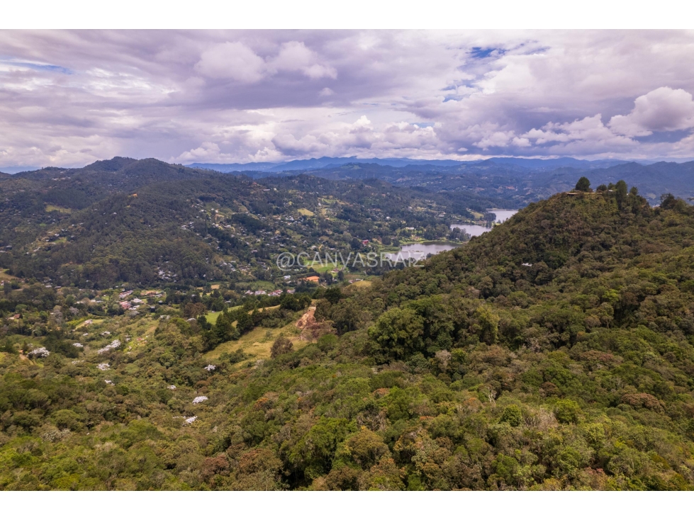 LOTE EN PARCELACIÓN CON HERMOSA VISTA HACIA FIZEBAD Y LA REPRESA — foto 4
