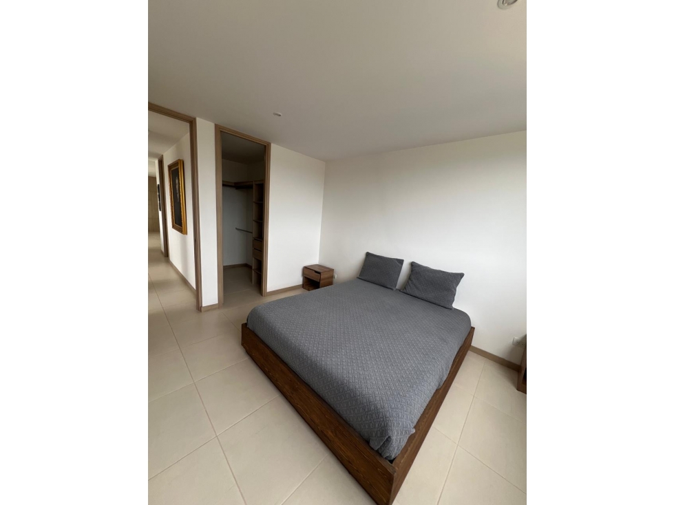 VENTA DE APARTAMENTO EN PISO ALTO CON EXCELENTE VISTA — foto 6