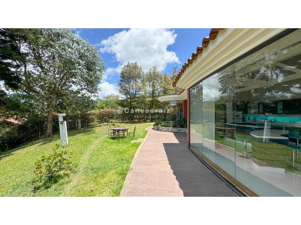 EN VENTA CASA CAMPESTRE DE LUJO EN FIZEBAD, EL RETIRO — foto 6