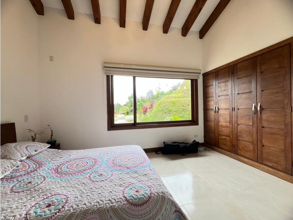 VENTA DE CASA CAMPESTRE ESTILO COLONIAL AUTOPISTA MEDELLÍN BOGOTÁ — foto 6