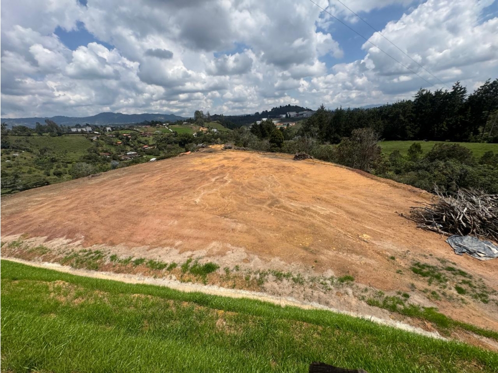 LOTE INDEPENDIENTE SECTOR AEROPUERTO — foto 6
