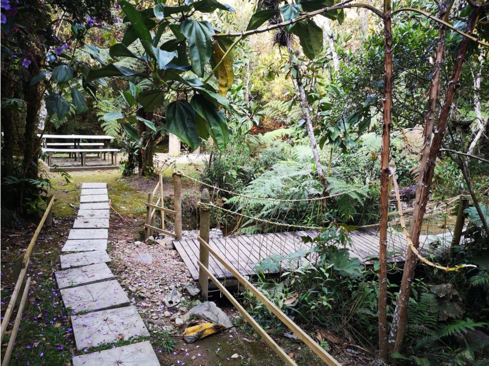 LOTE EN PARCELACIÓN CON HERMOSA VISTA HACIA FIZEBAD Y LA REPRESA — foto 6