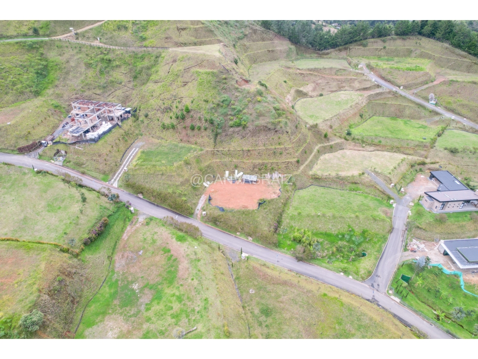VENTA DE LOTE EN PARCELACIÓN EL RETIRO VEREDA LEJOS DEL NIDO — foto 3