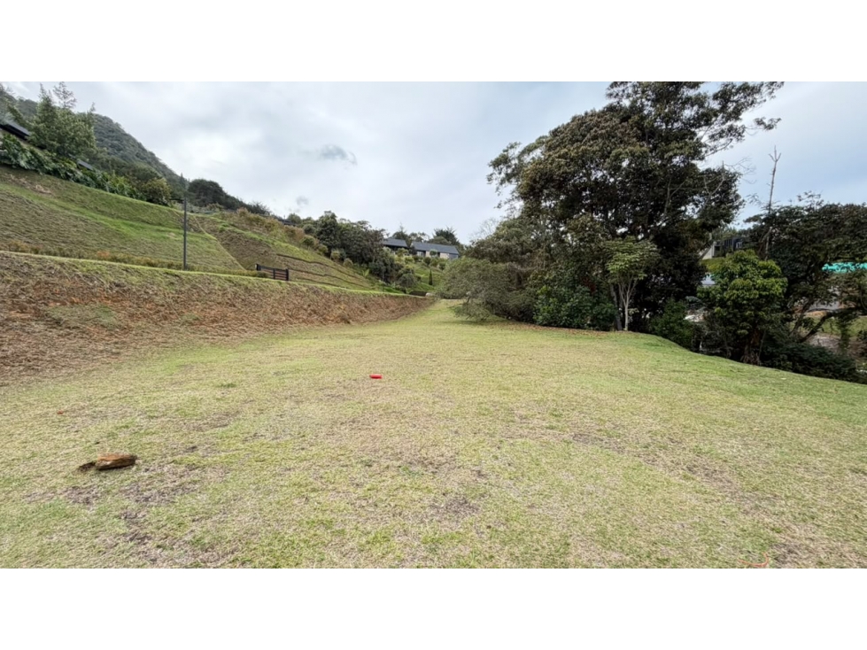 OPORTUNIDAD! LOTE CON VISTA PANORÁMICA EN LA CEJA — foto 6