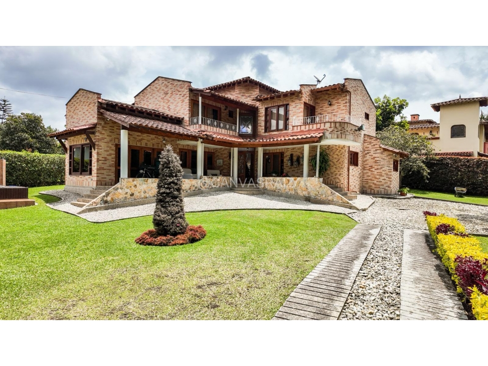 CASA CAMPESTRE EN PARCELACIÓN LLANOGRANDE