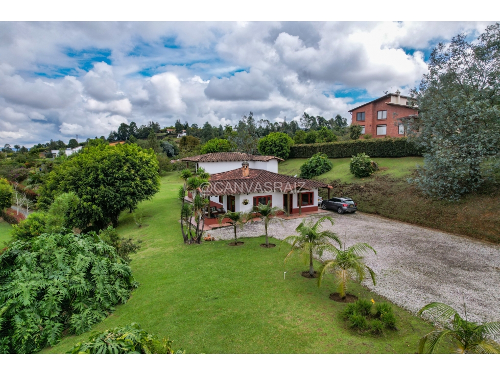 VENTA DE CASA DE CAMPO EN PARCELACIÓN RIONEGRO