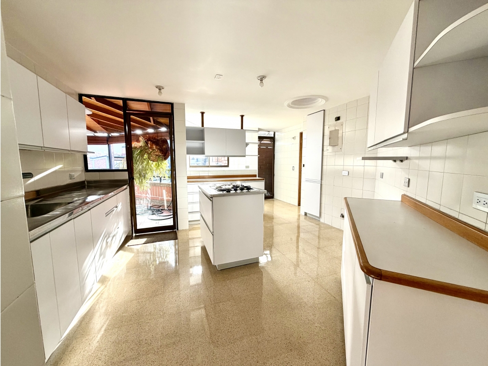 Venta Apartamento en Medellin Conquistadores
