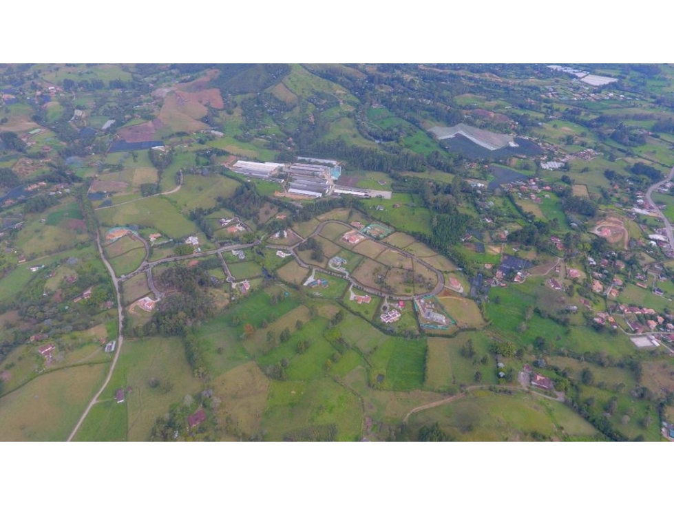 Venta Finca en el Carmen de Viboral sector Aguas Claras — foto 2