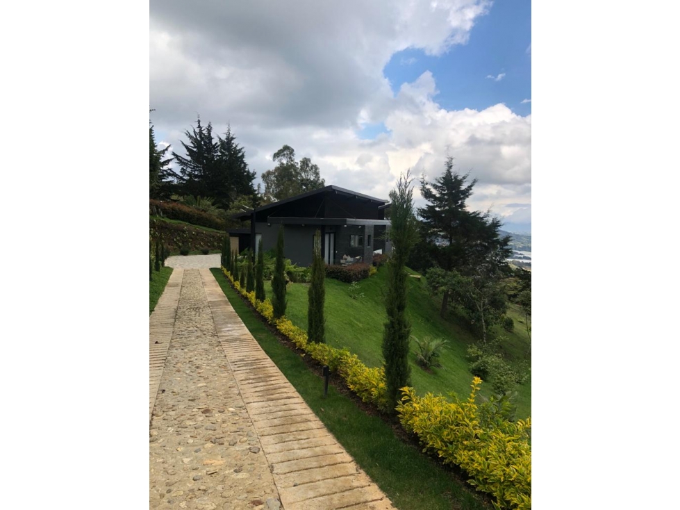 Venta o Arriendo de Casa Campestre en el Retiro - 4