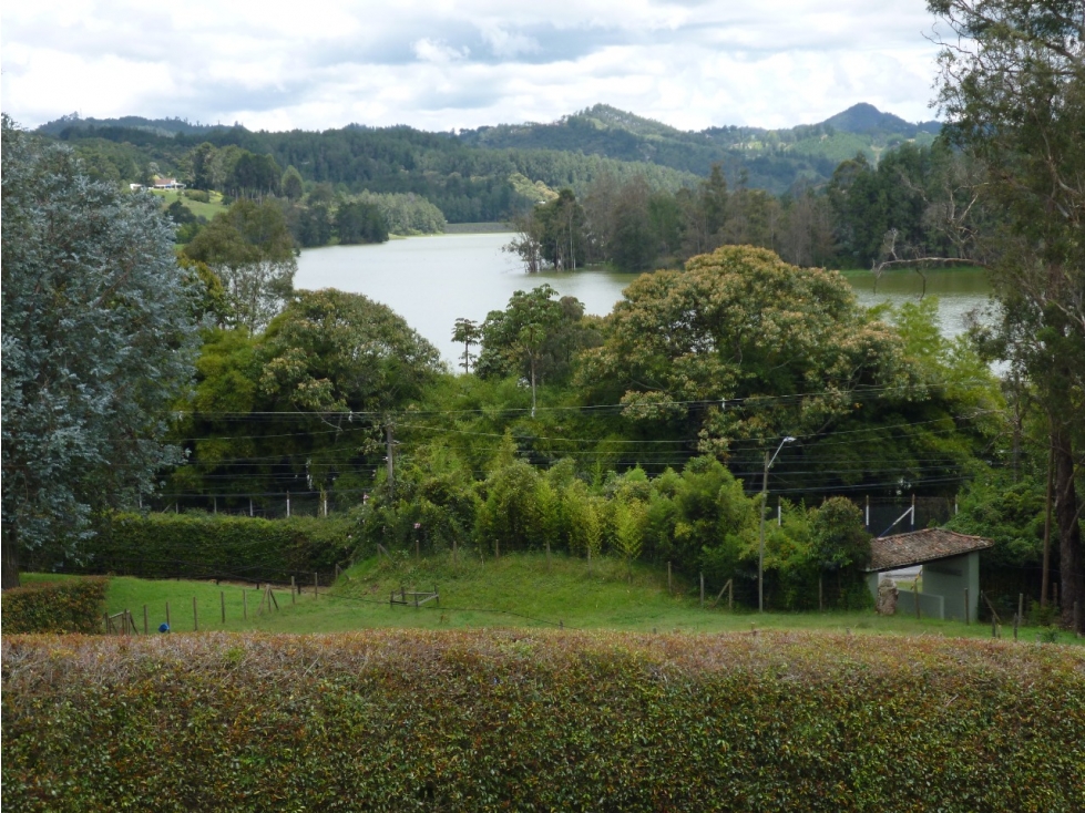 Venta de Lote con vista a la Represa de la Fe el Retiro — foto 2