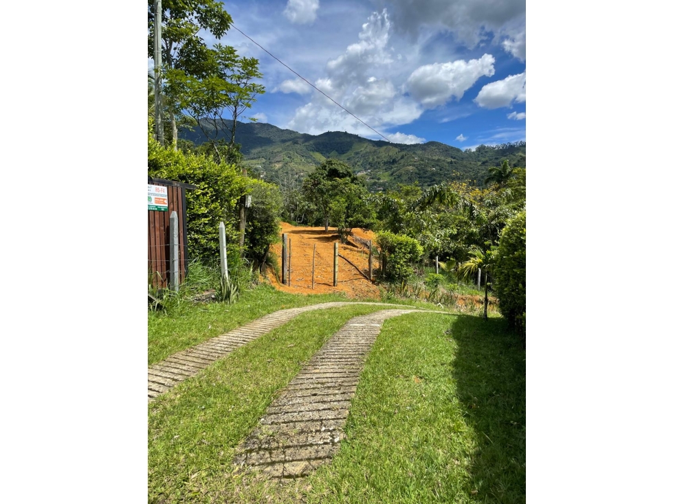 LOTE EN VENTA, GIRARDOTA, VEREDA EL TOTUMO, DENTRO DE PARCELACION - 5
