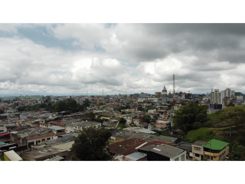 LOTE EN CALARCA PARA VIVIENDA VIS - 1