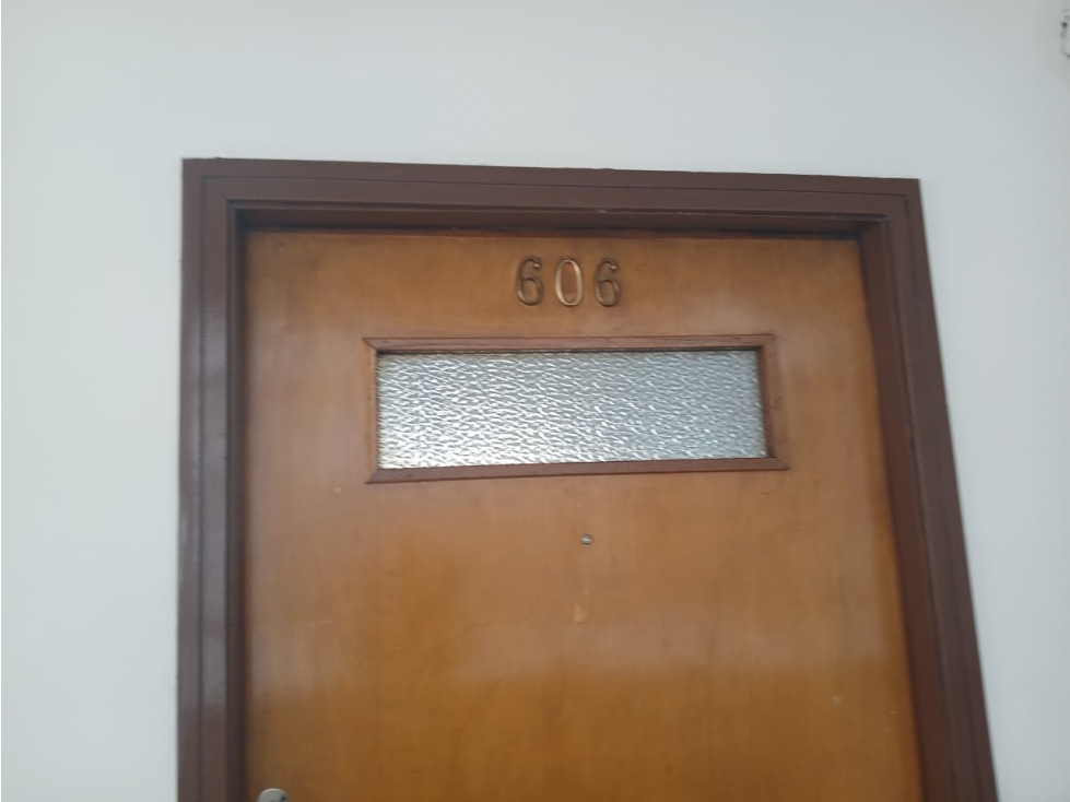OFICINA EN CENTRO DE BOGOTA ESQUINA JIMENEZ CON CRA 8 — foto 6
