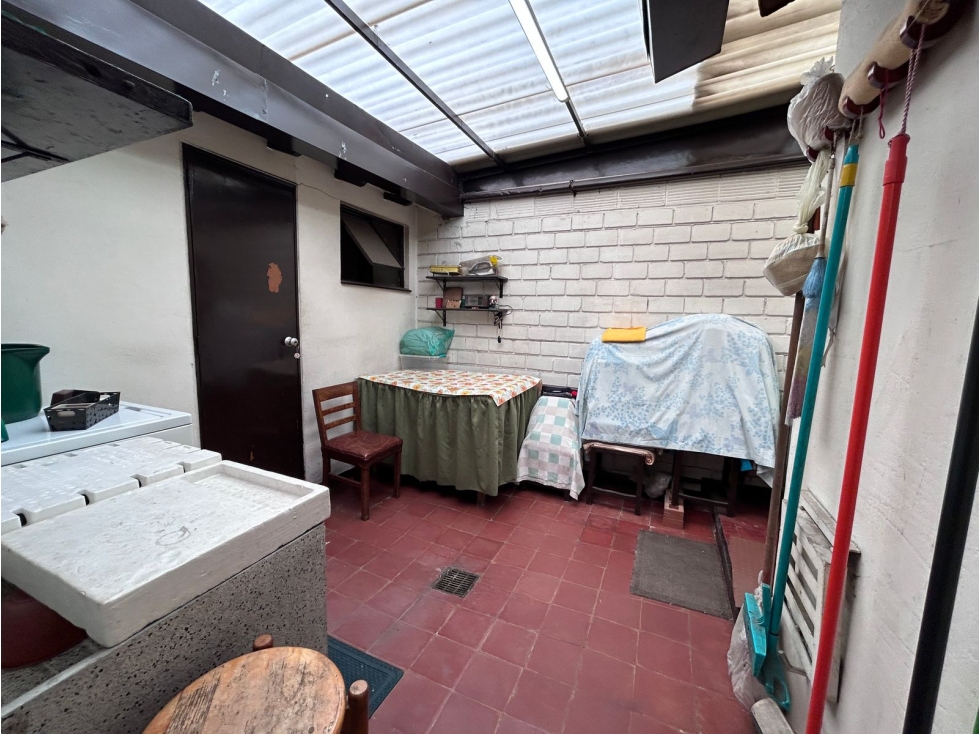 CASA DE BARRIO EN MODELIA — foto 2