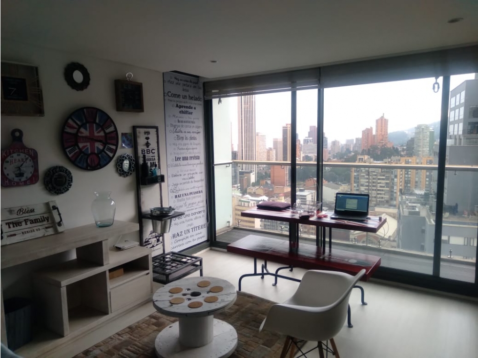 APARTAESTUDIO AMOBLADO EN VENTA EN EDIFICIO BACATA