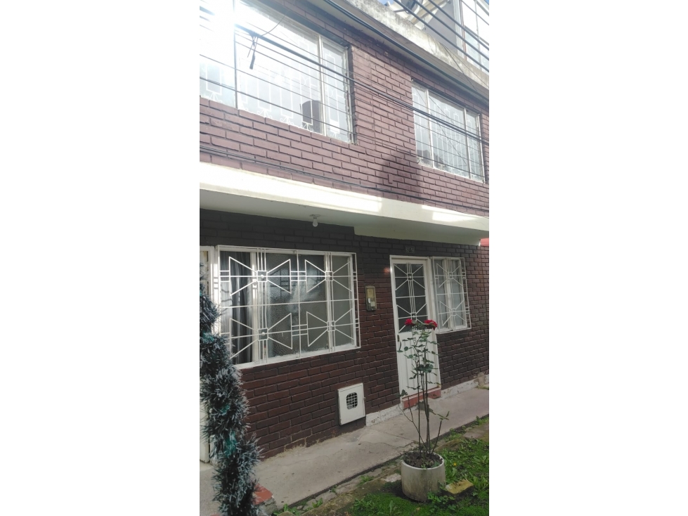 CASA EN BARRIO TISQUESUZA