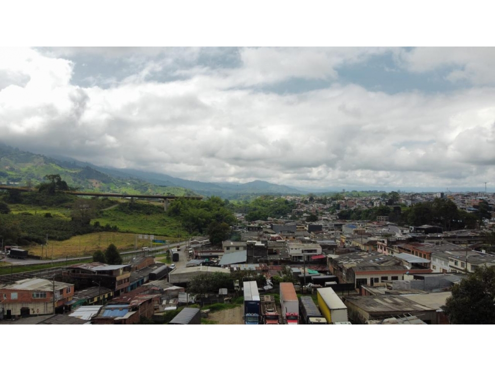 LOTE EN CALARCA PARA VIVIENDA VIS - 3