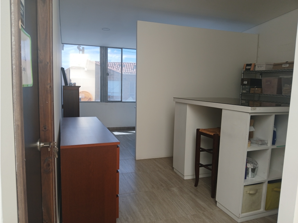 CASA EN CHIA PARA OFICINA O VIVIENDA — foto 4