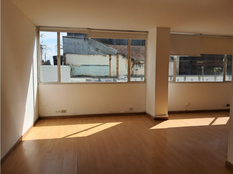 APARTAMENTO EN PORCIUNCULA CHAPINERO — foto 2