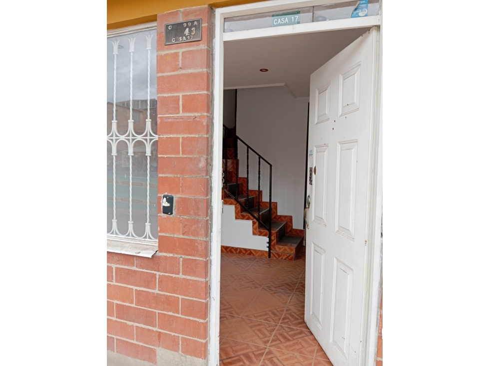 Se vende casa en Quintas del recreo, Bosa.