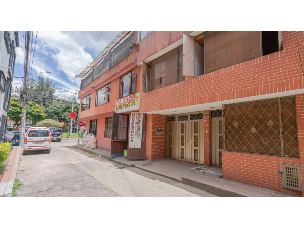 Se vende casa en URBBANIZACION TURINGIA II, Suba.