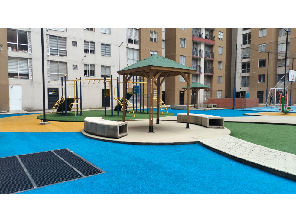 Se vende apartamento en Santa Catalina Club House, Kennedy.