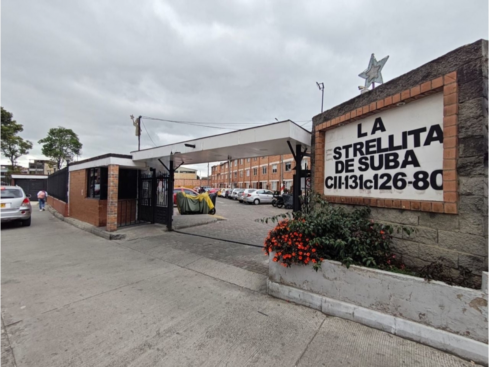 Se vende casa en La Estrellita de Suba, Suba.