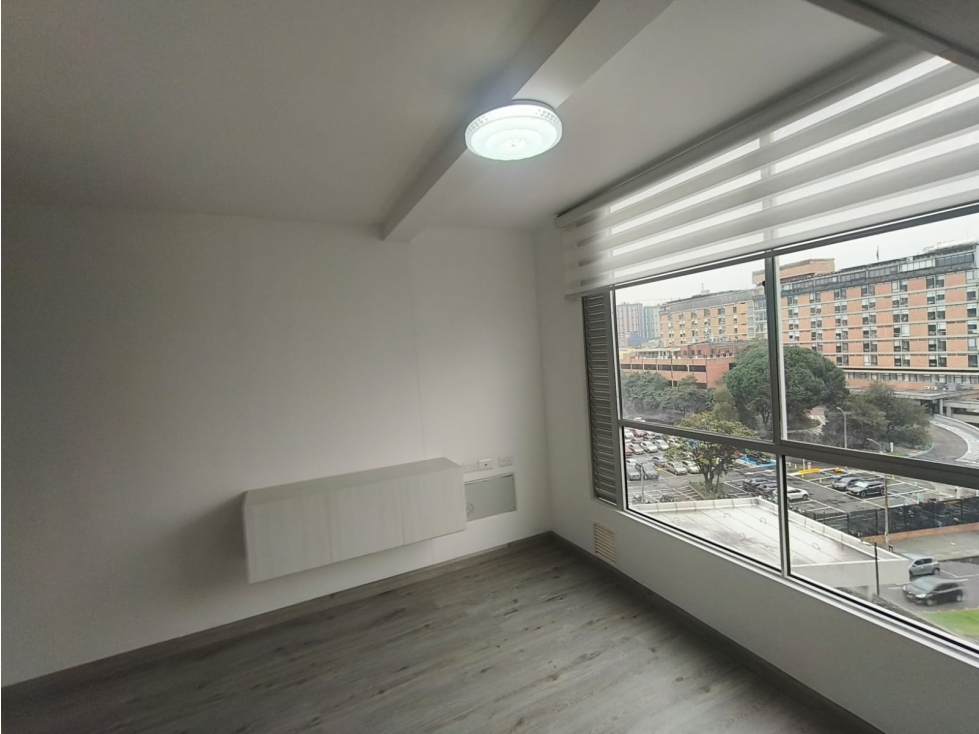 Se vende apartaestudio en Meridiano 3026, Bogota.