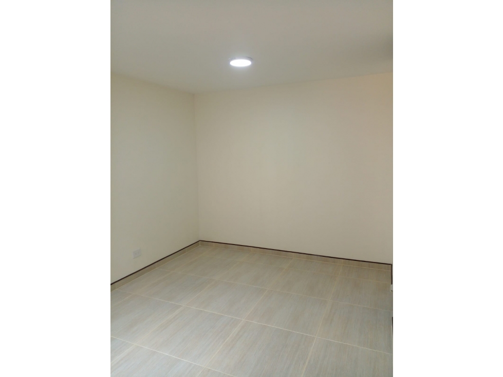 Vendo Apartamento en Fontana 3 La prosperidad Madrid — foto 3