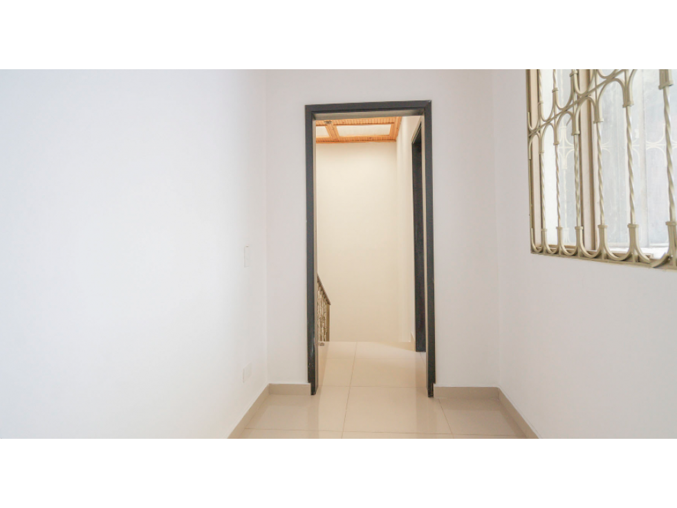 Se vende casa en URBBANIZACION TURINGIA II, Suba. — foto 2
