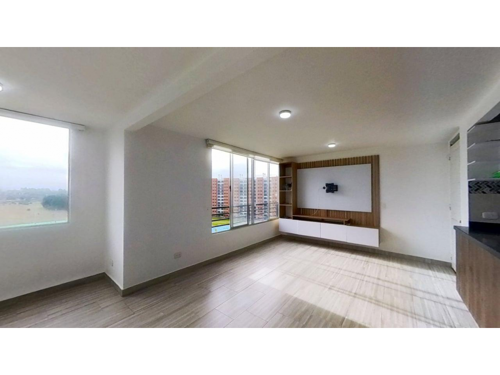 Se vende apartamento en Oliva, Madrid. — foto 2