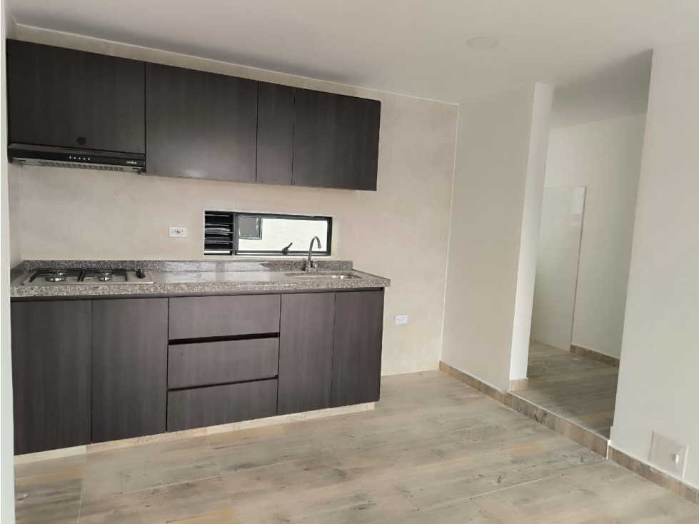 Se arrienda apartamento en Castilla, Kennedy. — foto 3