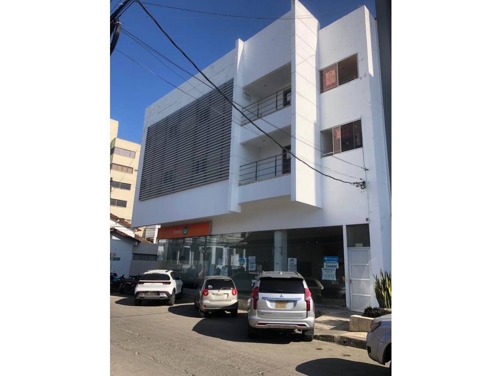 EDIFICIO DISPONIBLE EN ARRIENDO - 2