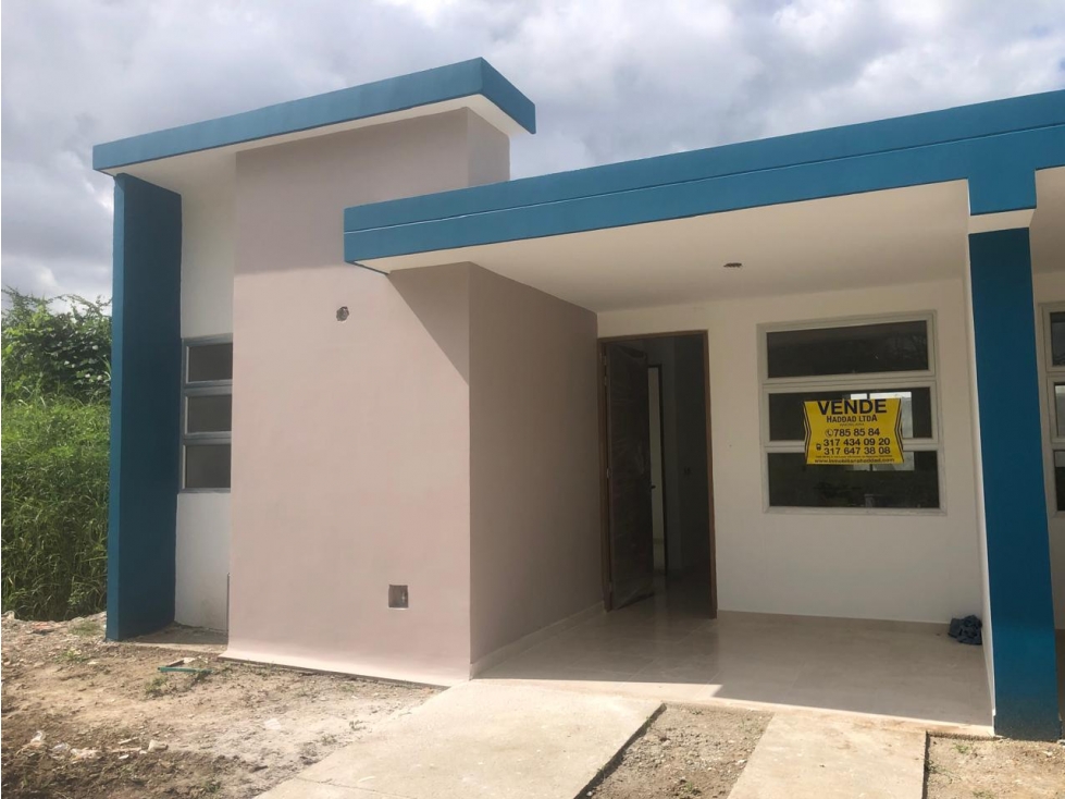 CASA DISPONIBLE EN VENTA URB. ALBORAYA