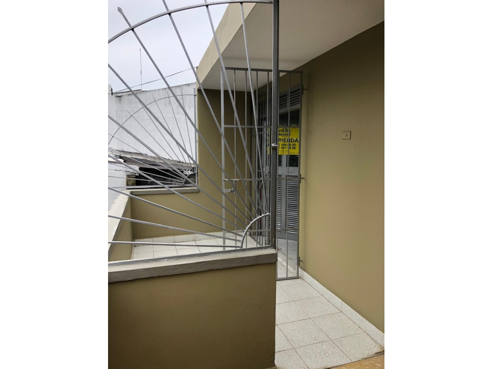 APARTAESTUDIO DISPONIBLE EN ARRIENDO BR/ CHUCHURUBI — foto 4
