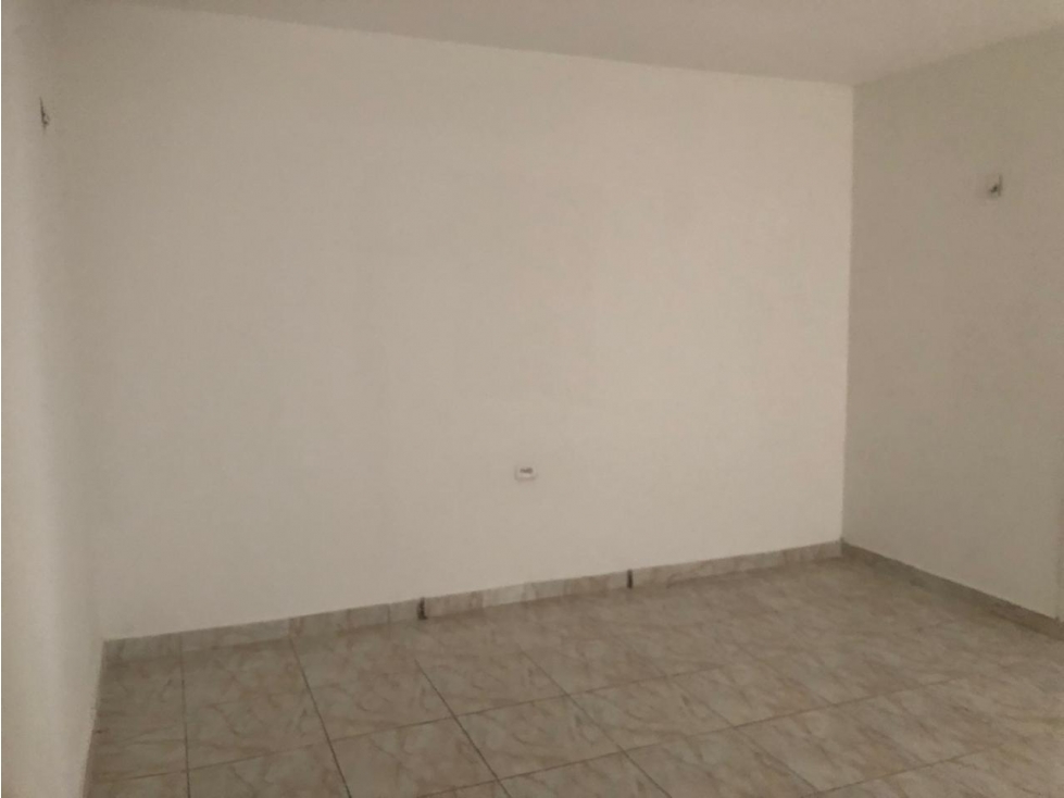 LOCAL COMERCIAL DISPONIBLE PARA ARRIENDO CALLE 41 — foto 3