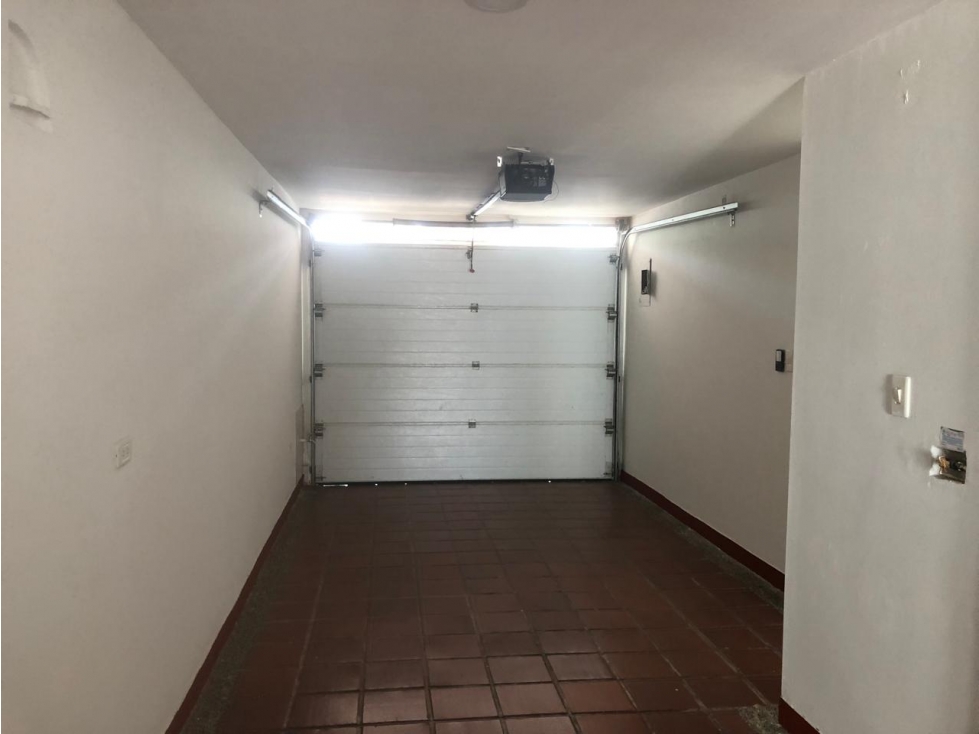 CASA DISPONIBLE PARA VENTA BARRIO LA CASTELLANA — foto 4