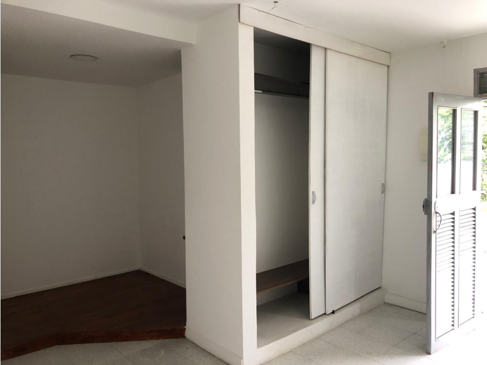 APARTAESTUDIO DISPONIBLE EN ARRIENDO BR/ CHUCHURUBI — foto 6