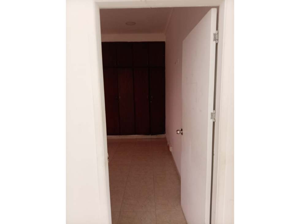 CASA COMERCIAL DISPONIBLE PARA ARRIENDO, EXCELENTE UBICACIÓN — foto 6