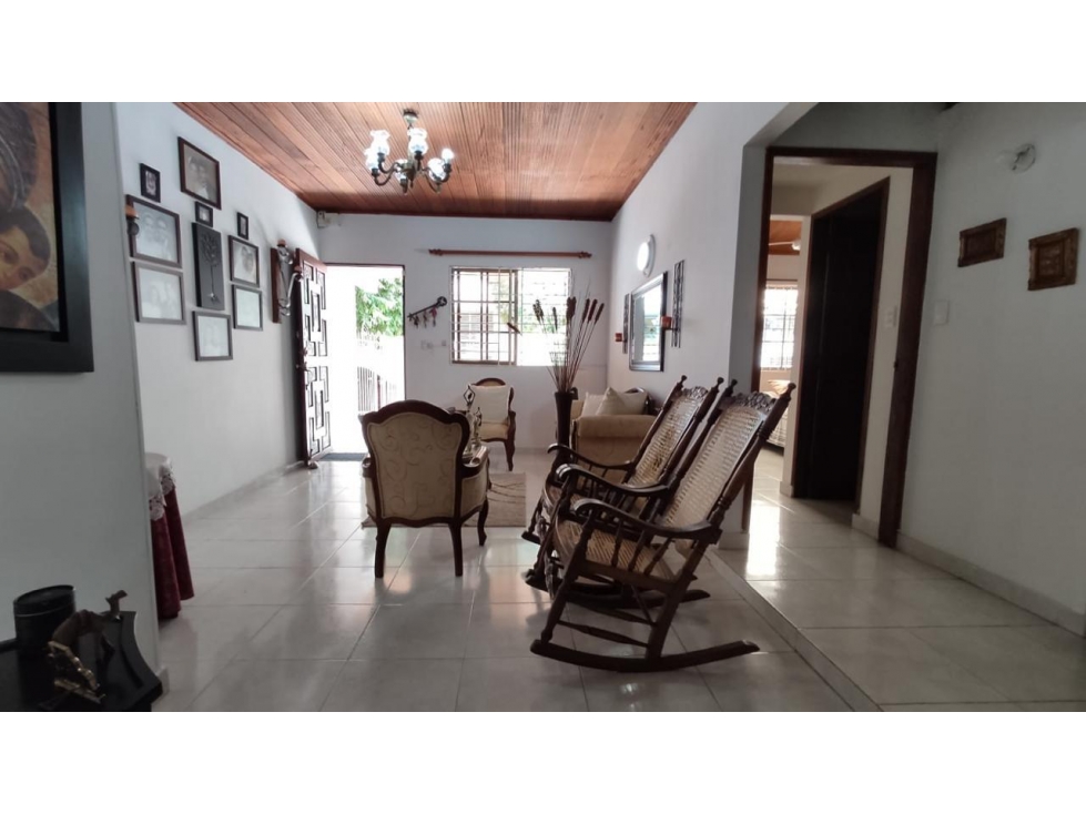 CASA DISPONIBLE PARA ARRIENDO/VENTA USO COMERCIAL BR/ CASTELLANA — foto 3