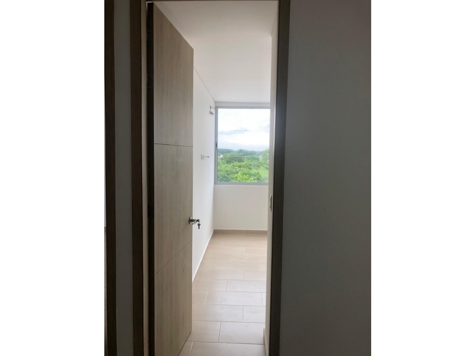 APARTAMENTO DISPONIBLE EN VENTA BARRIO SEVILLA — foto 4