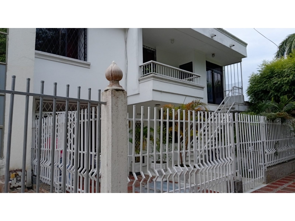 CASA DISPONIBLE PARA ARRIENDO BARRIO LA JULIA