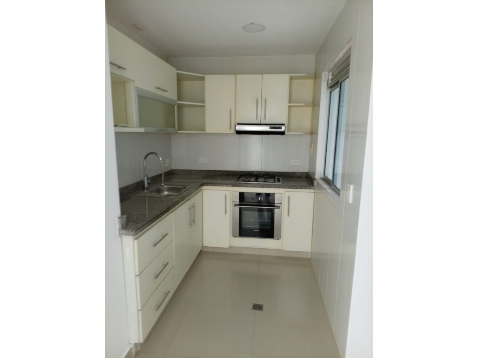 APARTAMENTO DISPONIBLE PARA VENTA EN EL NORTE DE LA CIUDAD — foto 4