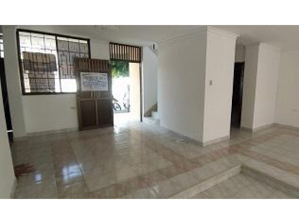CASA DISPONIBLE EN VENTA — foto 3