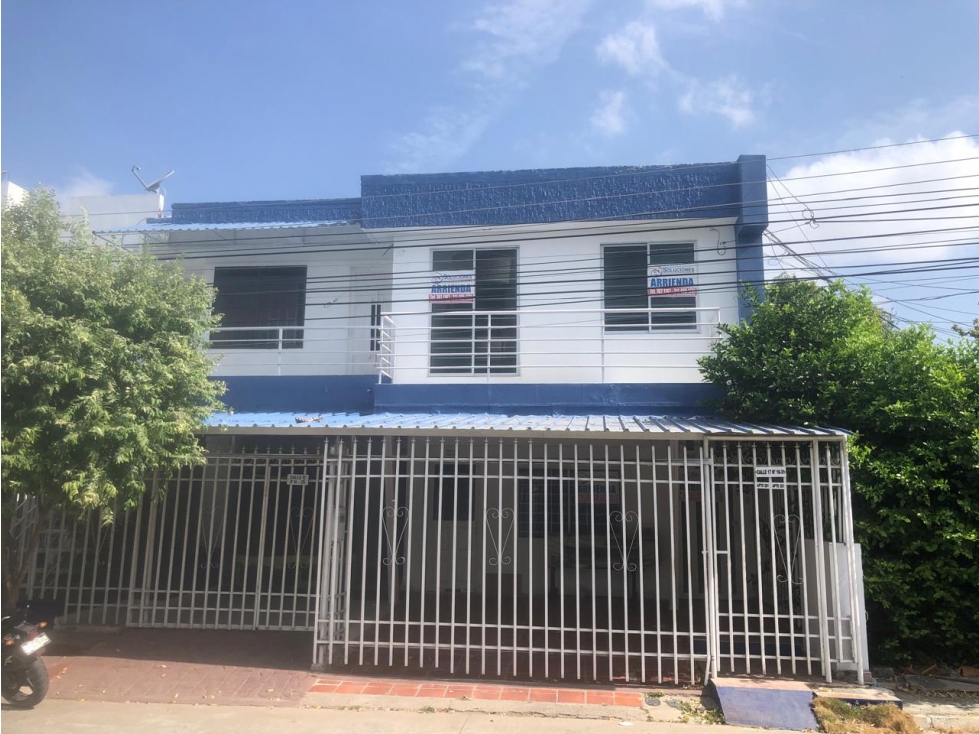 EDIFICIO DISPONIBLE PARA VENTA BARRIO URBINA - 2