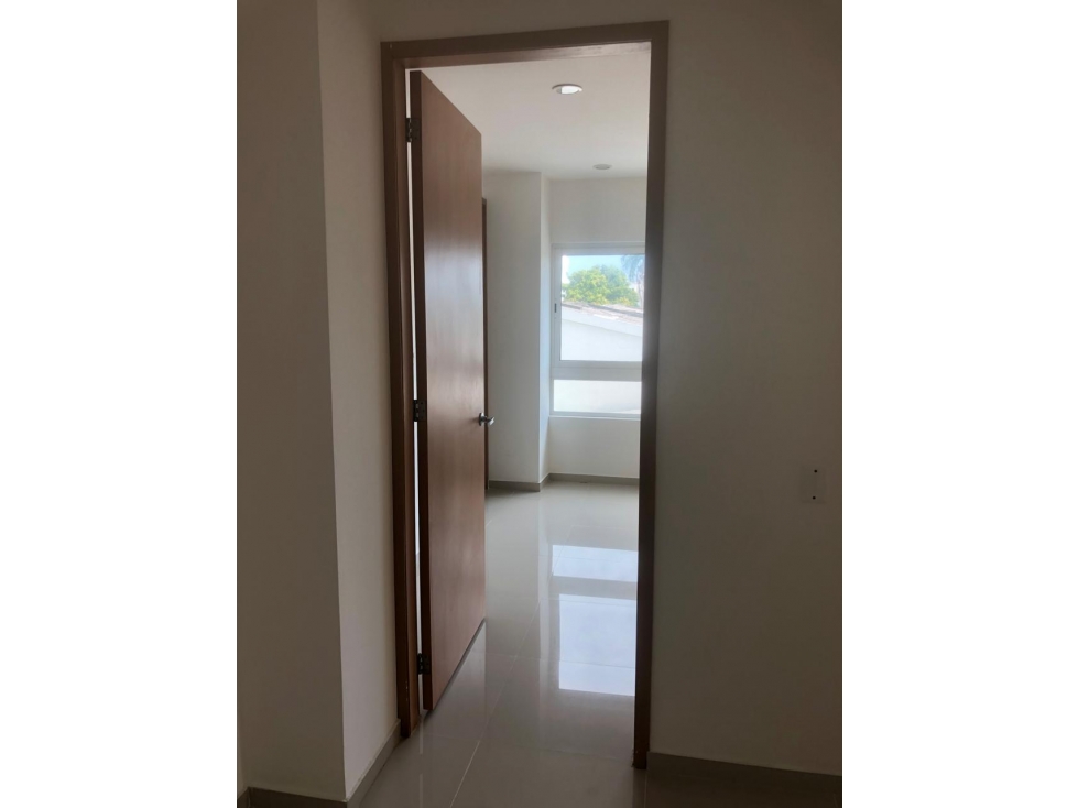 APARTAMENTO DISPONIBLE EN VENTA BARRIO EL RECREO — foto 5