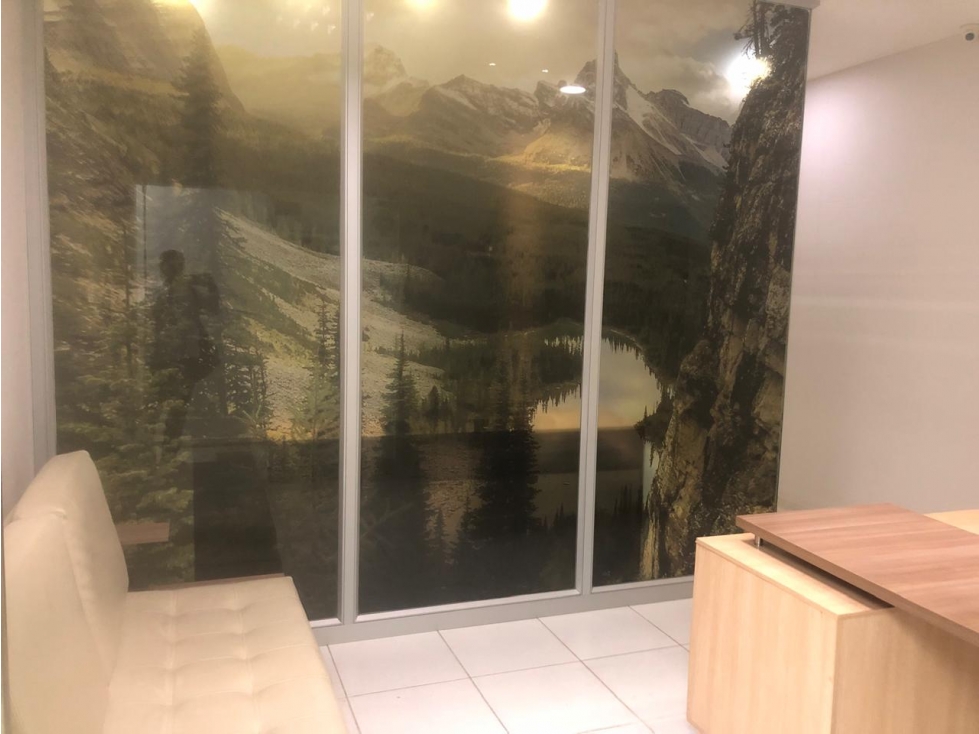 OFICINA DISPONIBLE PARA ARRIENDO CENTRO DE NEGOCIOS ALAMEDAS - 5
